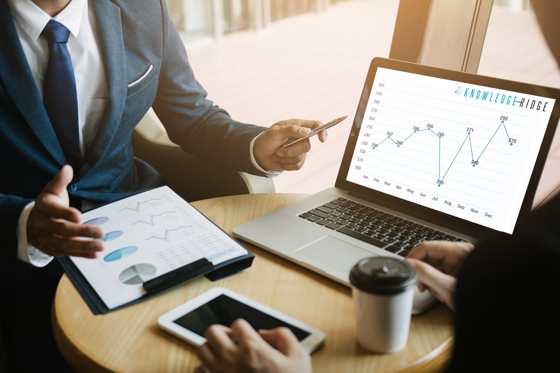 Crafting a Winning Business Strategy: Leveraging Expert Networks for Market Assessment